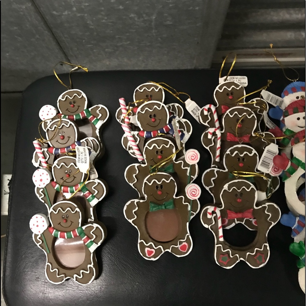 99 Small Christmas PhotoFrames/Ornaments